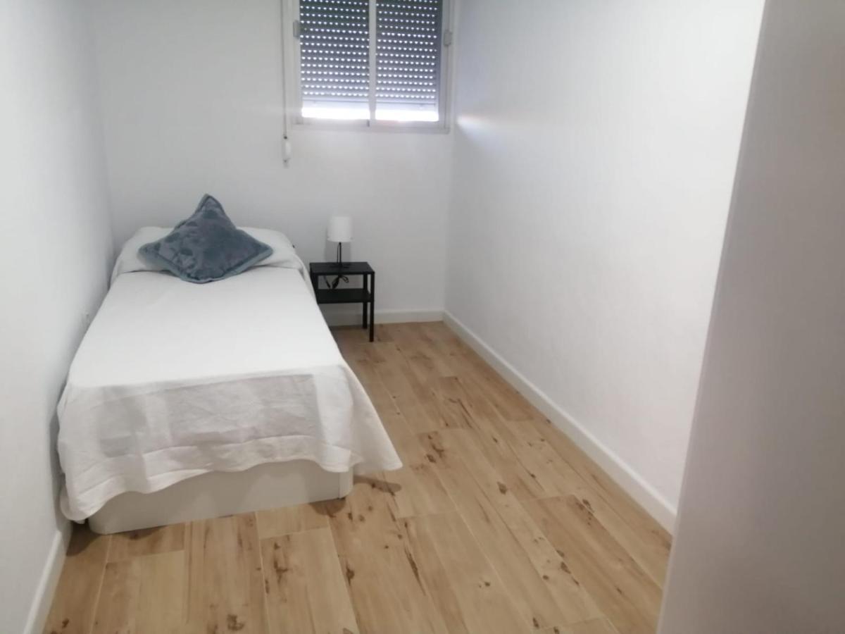 2 Bedroom Apartment In San Fernando Eksteriør bilde